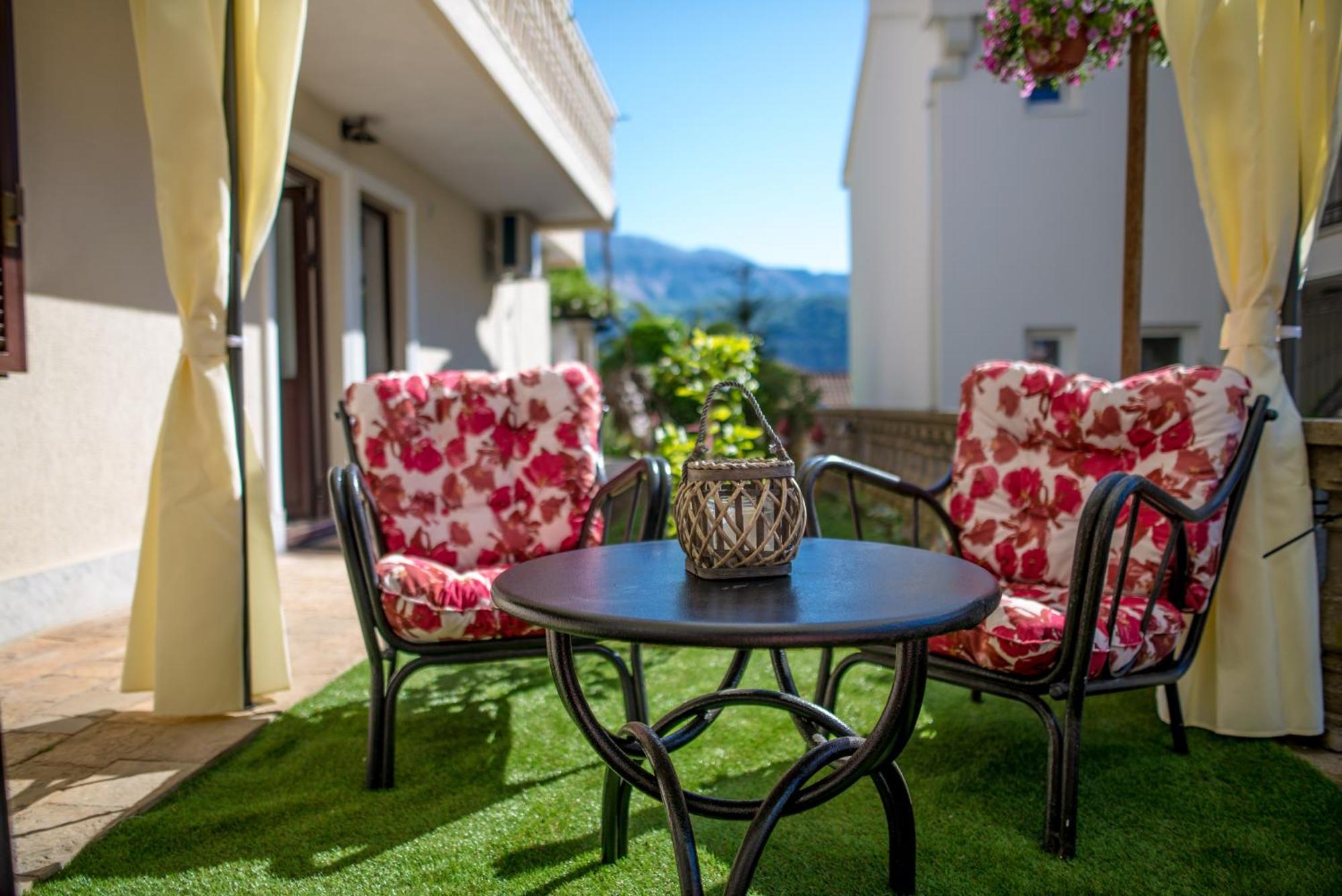 Villa Danigo Budva Zimmer foto